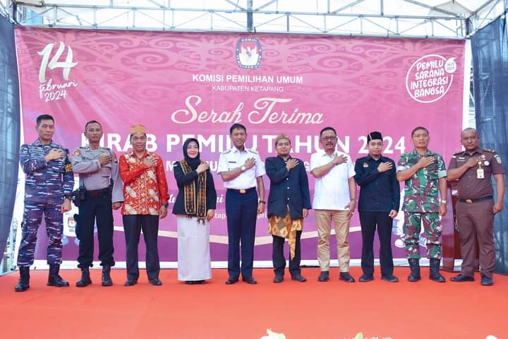 Wabup Farhan Hadiri Serah Terima Bendera Kirab Pemilu 2024