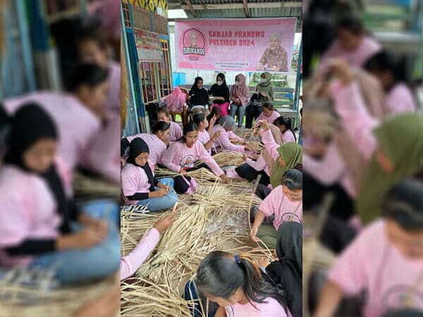 Srikandi Ganjar Kalbar Ajak Perempuan Milenial Kunjungi Wisata Kampung Nelayan