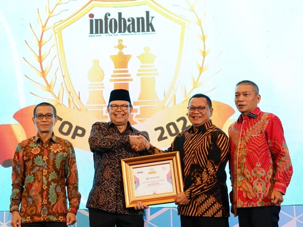 Bank Kalbar Kembali Raih Predikat Excellent
