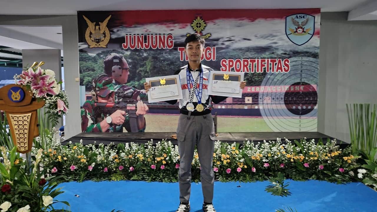 Kembali Torehkan Tinta Emas, Arvin Raih Dua Trofi di Kejuaraan Menembak Nasional