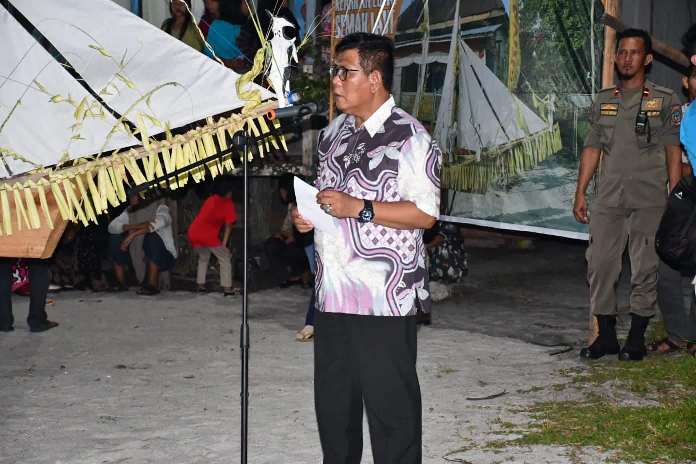 Upayakan Jaringan Internet di Desa Padang, Bupati Citra Datangkan DNE Network Jakarta