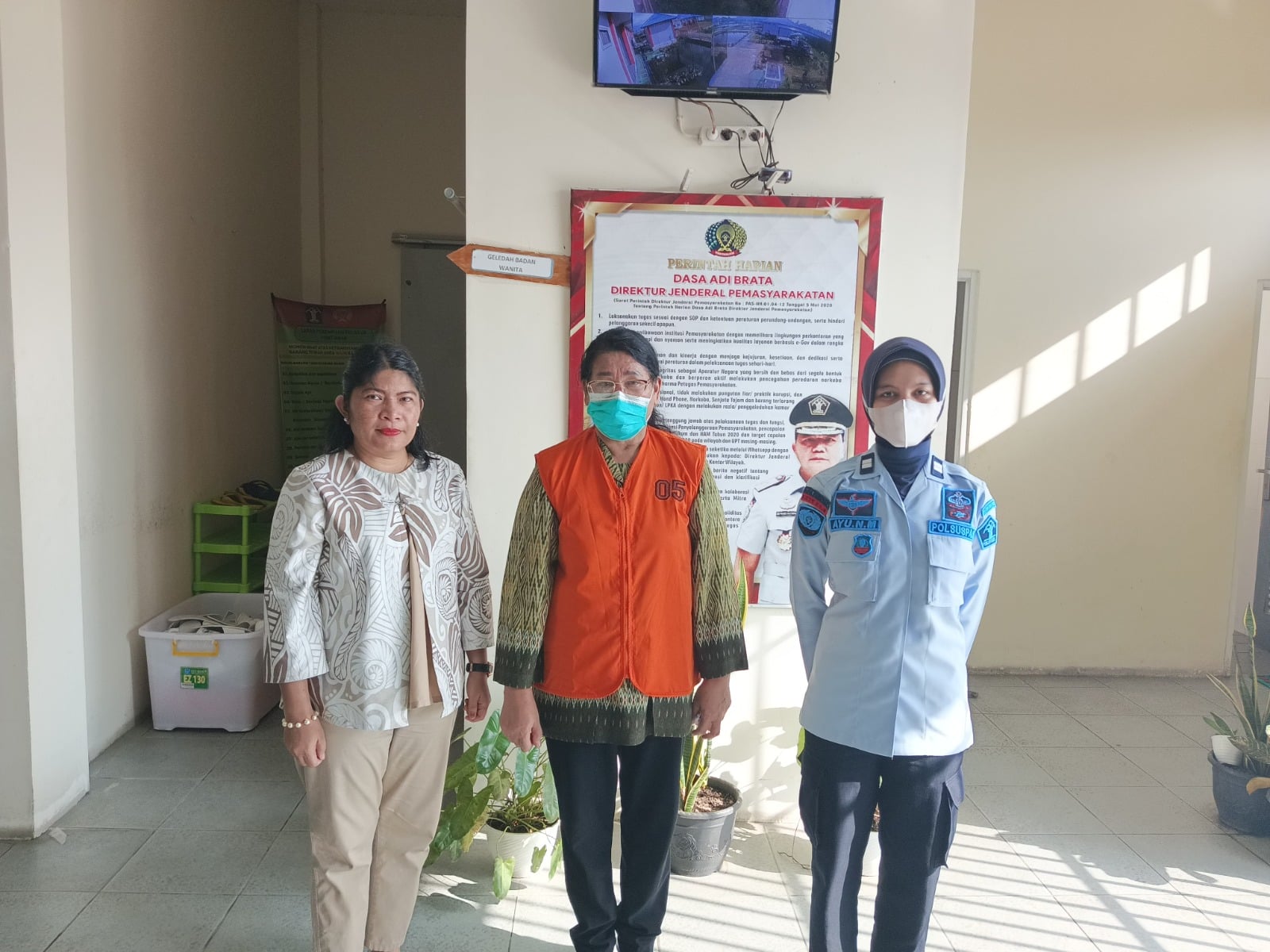 Kejari Pontianak Tahan 2 Tersangka Korupsi Proyek DLH Tahun 2020