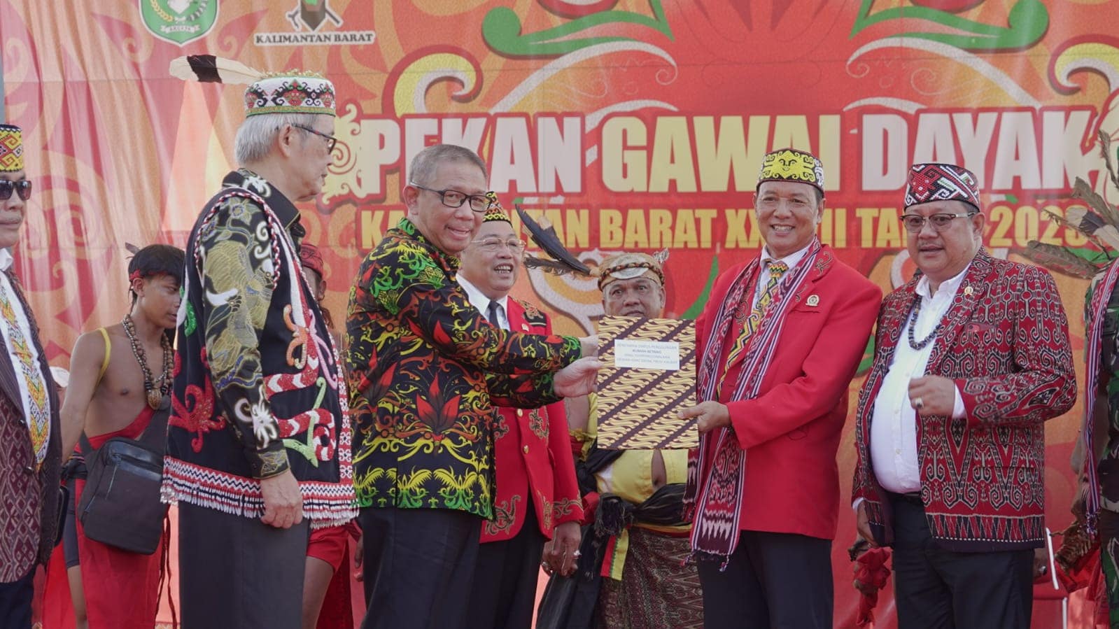 Keunikan Budaya Kalbar Jadi Daya Tarik Wisman, Sutarmidji: Tinggal Promosinya Saja