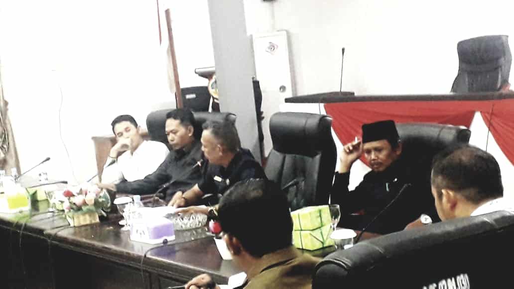Kritik Pedas Anggota DPRD KKU, Lantaran Belum Tampak Pembangunan di Kayong Utara