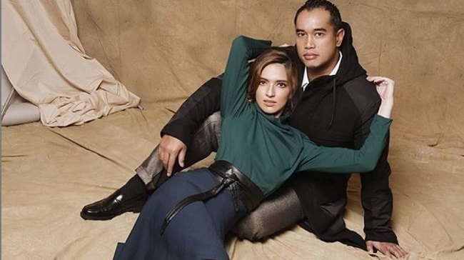 Ardi Bakrie Disebut Suami Idaman Gegara Pantun Kocak Gombalin Nia Ramadhani