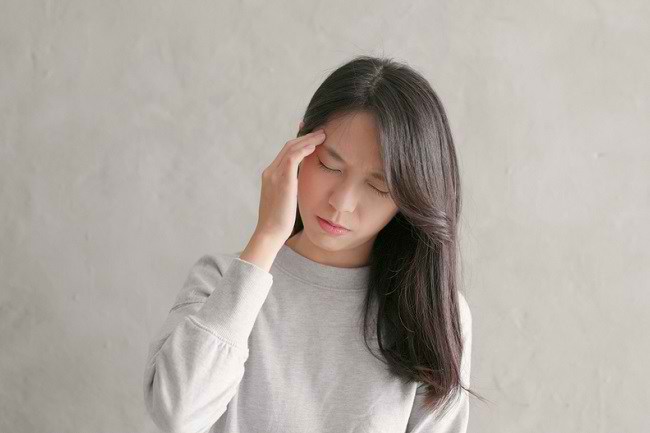 Cara Alami Mengatasi Sakit Kepala Ringan, Wajib Dicoba!