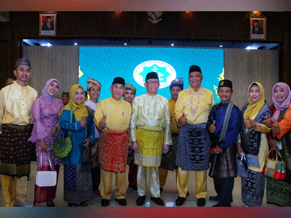 Di Mubes VI MABM, Sutarmidji Sebut Pentingnya Rembuk Politik Bagi Masyarakat Majemuk