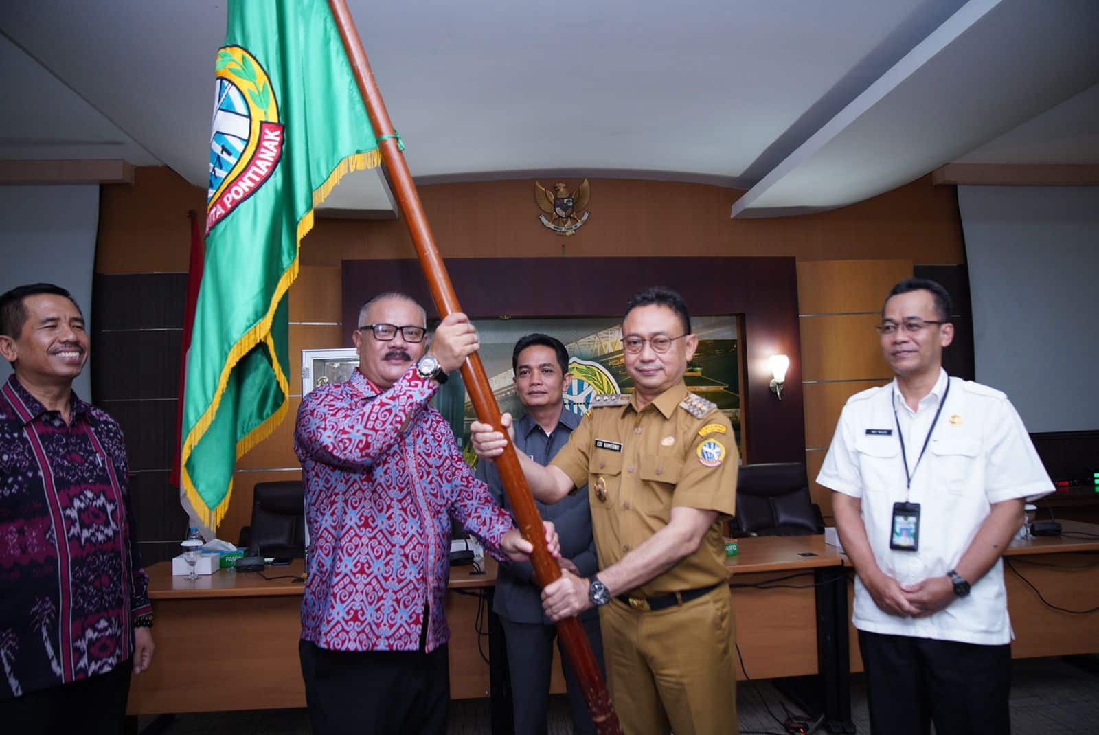 Pelepasan Kontingen Pontianak Menuju Pesparawi X Tingkat Kalbar
