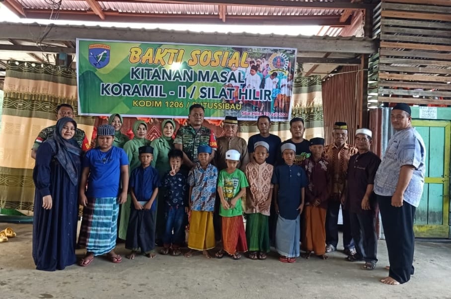 Koramil Silat Hilir Gelar Khitanan Massal di Dusun Sentabai