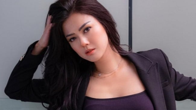 Nita Gunawan Mengaku Dapat Tas dari Raffi Ahmad, Hotman Paris: Mereka Sering Jalan Bareng