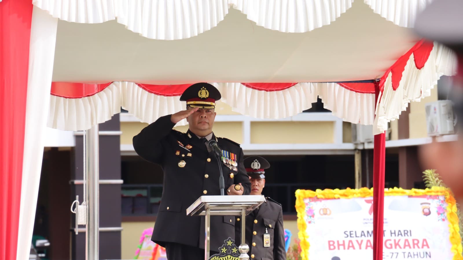 Kapolres Kapuas Hulu Pimpin Upacara Hari Bhayangkara ke-77 Tahun 2023