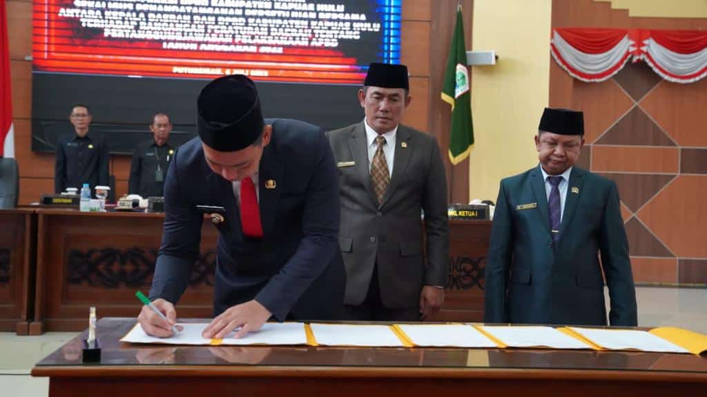 LKPJ Bupati Tahun Anggaran 2022 Disetujui DPRD Kapuas Hulu 