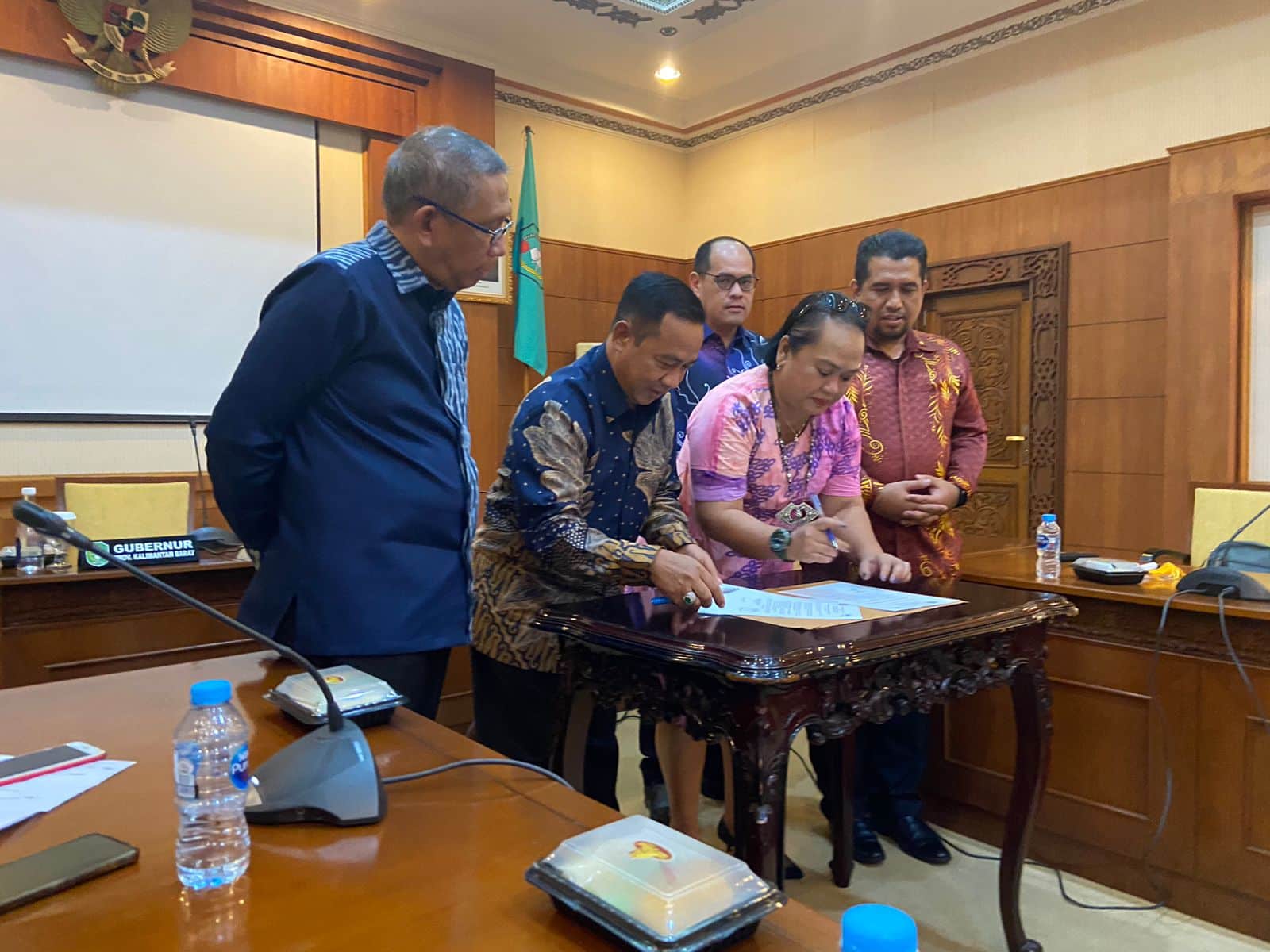 Gubernur Kalbar Terima Audiensi Rombongan Jurnalis Malaysia