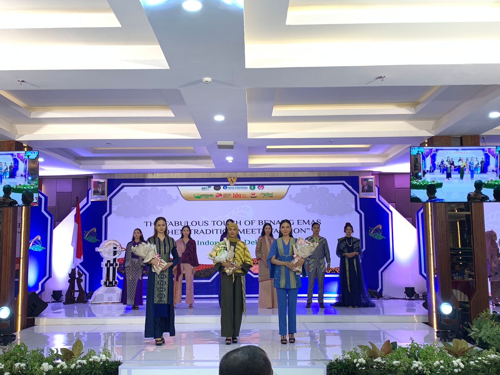 Saprahan Khatulistiwa 2023 Angkat Budaya Kabupaten Sambas