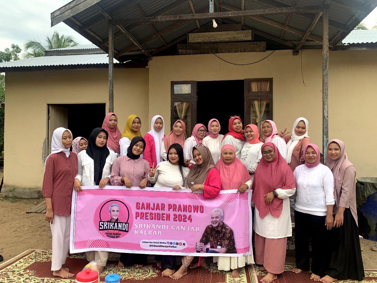 Srikandi Ganjar Ajarkan Perempuan Milenial Cara Membuat Kuliner Khas Ketapang
