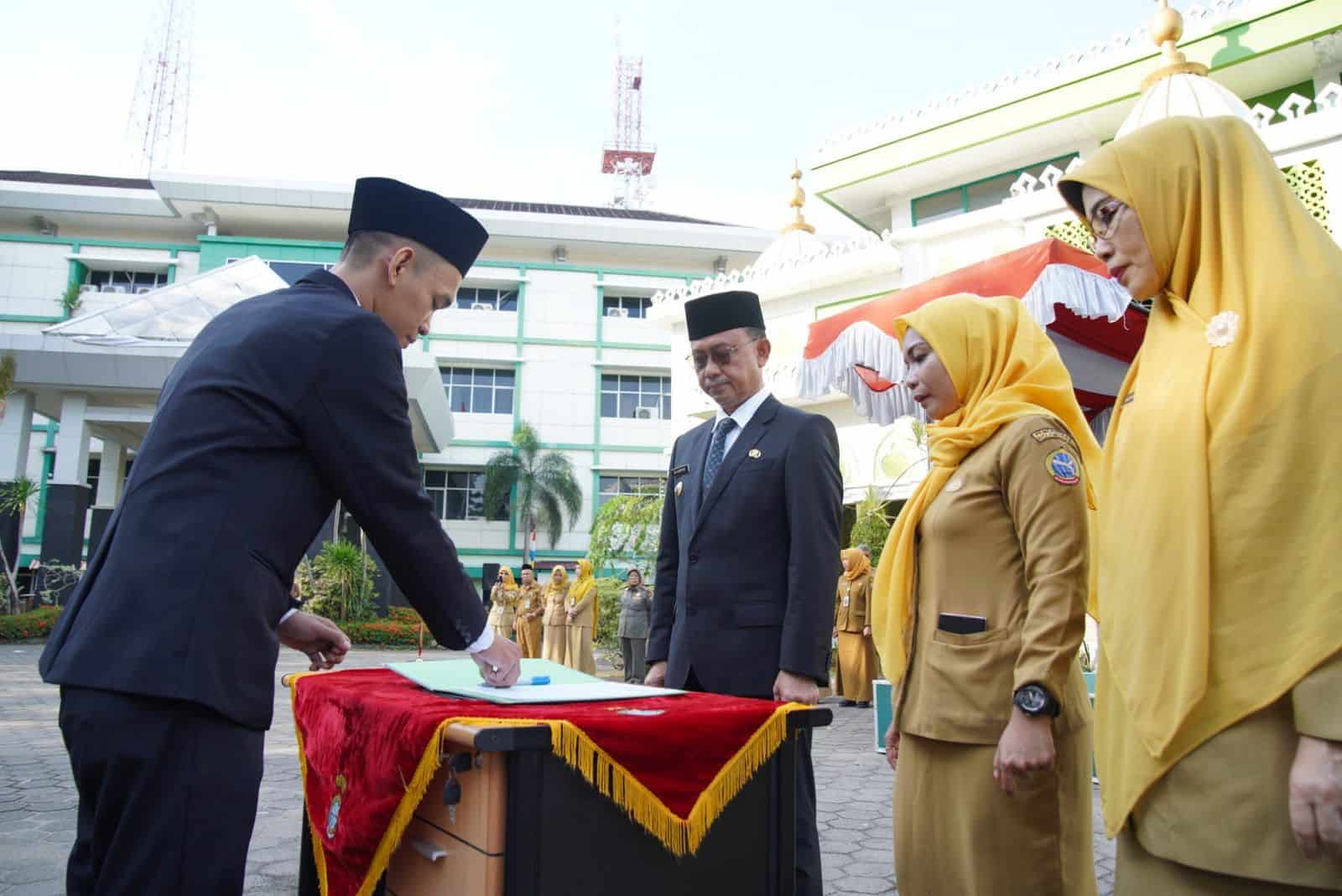 465 Pejabat Fungsional Pemkot Pontianak Dilantik