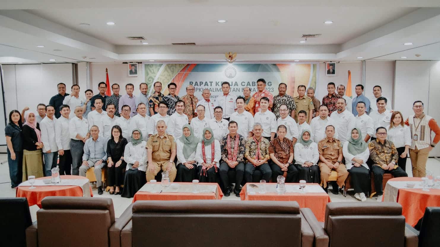 Kolaborasi GAPKI-Pemprov Kalbar Bangun Daerah Direalisasikan Lewat Berbagai Program Kerja 2023 - 2024