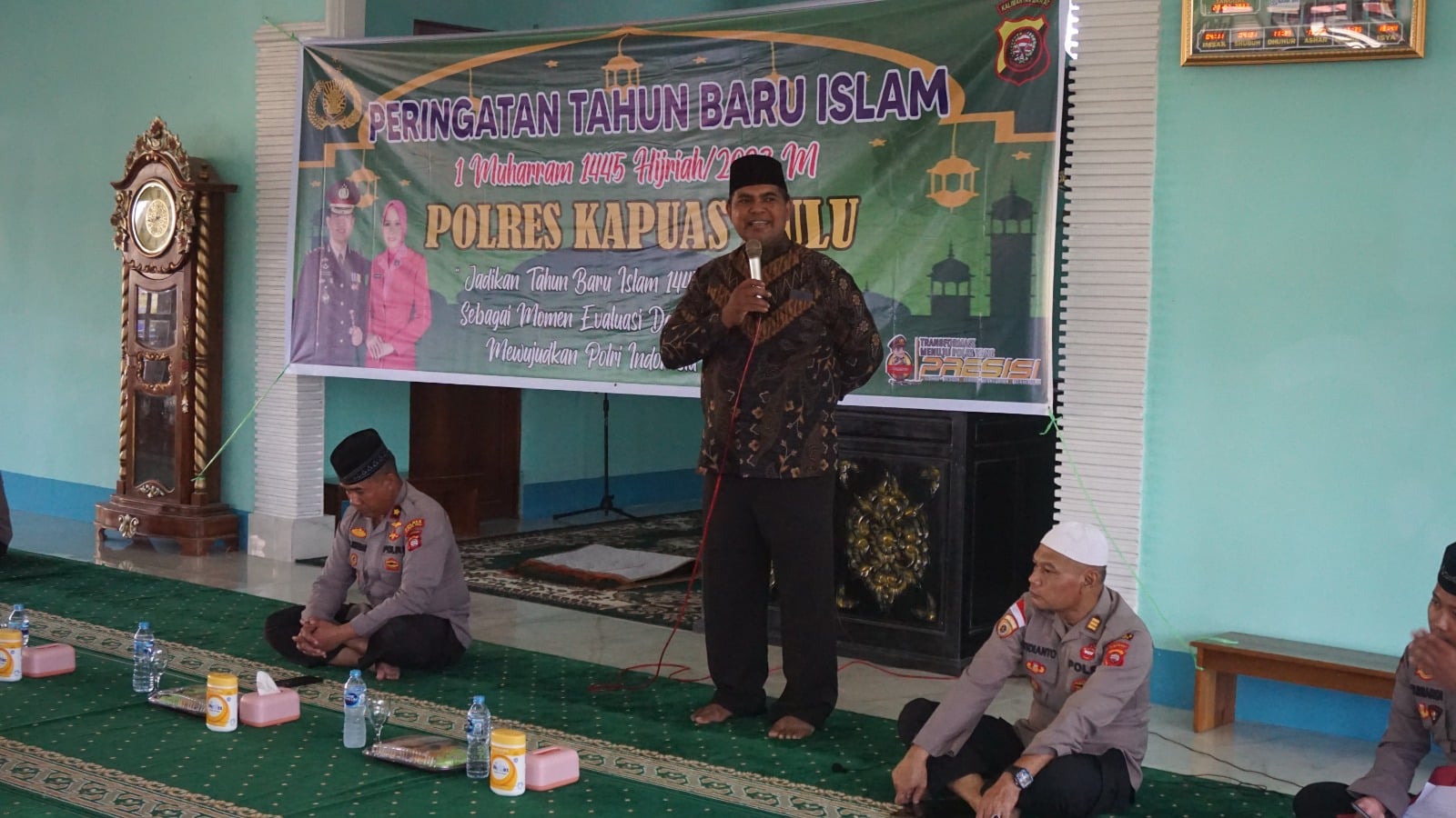 Peringati Tahun Baru Islam 1 Muharram 1445 Hijriah, Polres Kapuas Hulu Hadirkan Ustadz Mahfud Laba