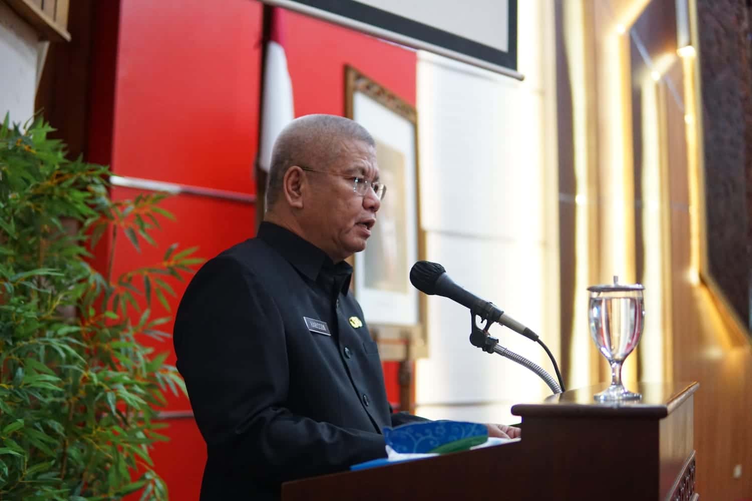 Sampaikan Pendapat Akhir Gubernur, Sekda Harisson Tegaskan IPM Kalbar Terus Meningkat