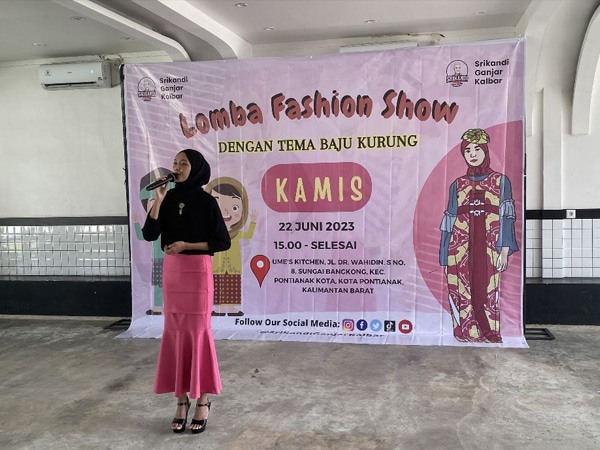 Srikandi Ganjar Gelar Lomba Fashion Show Baju Kurung di Pontianak