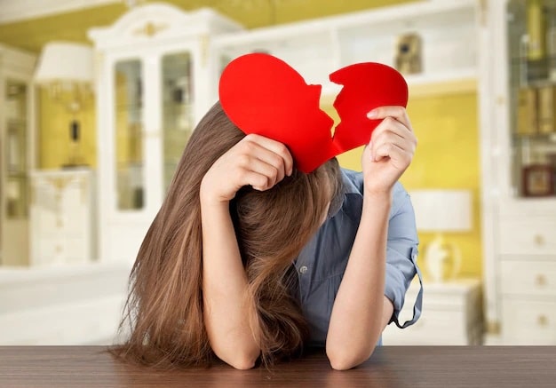 Ini Tanda Kekasih Tidak Mencintaimu Lagi, Perempuan Wajib Tahu!