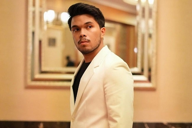 Sambangi PN Jaksel, Thariq Halilintar Patenkan Nama untuk Nyaleg DPR RI