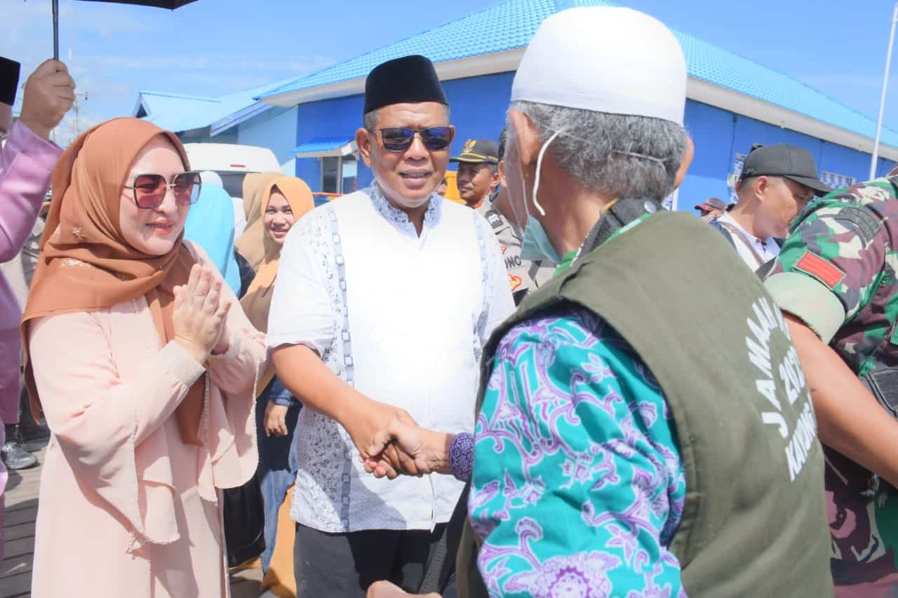 Bupati Citra Sambut Kepulangan Jemaah Haji Asal Kayong Utara