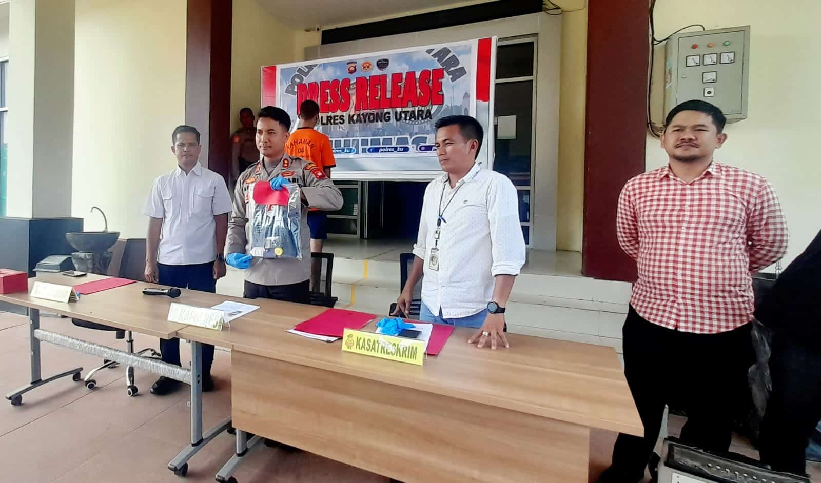 Polres Kayong Utara Gelar Jumpa Pers Pengungkapan Kasus Narkotika Jenis Sabu