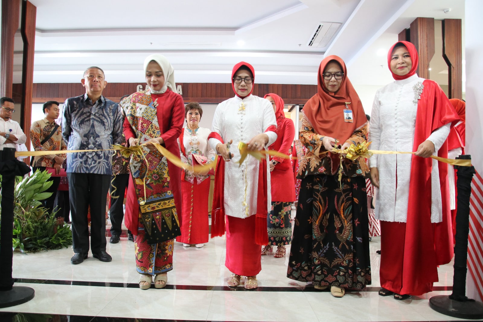 Sutarmidji Puji Peran Ibu-ibu DWP: Banyak Prestasi Pemerintah yang Diraih Bersama