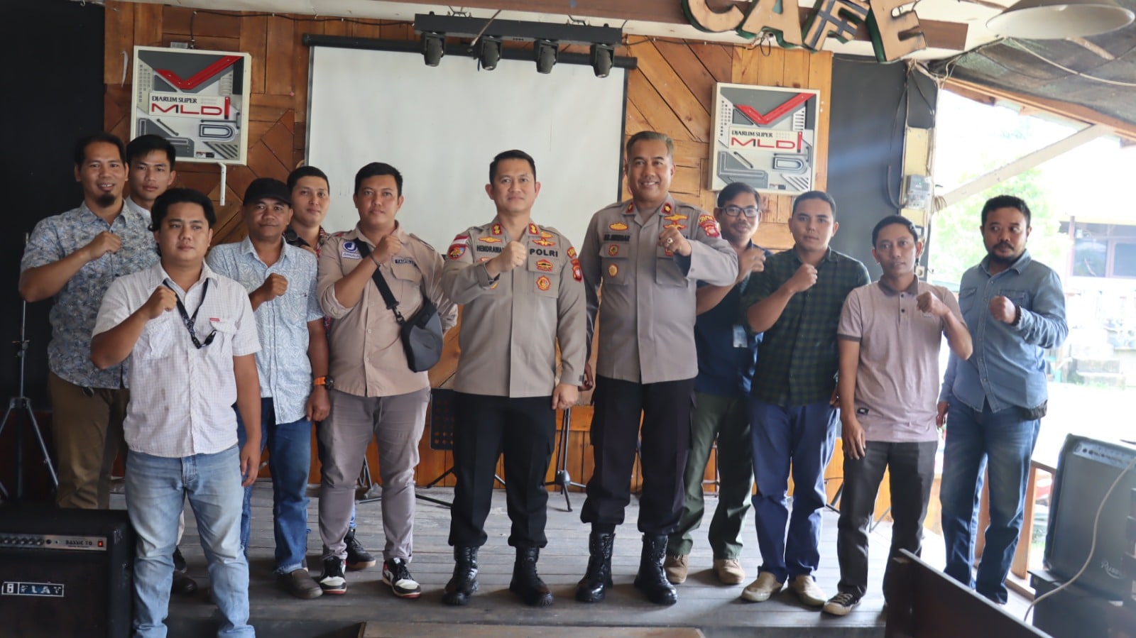 Bangun Sinergitas, Kapolres Kapuas Hulu Gelar Coffe Morning dengan Wartawan