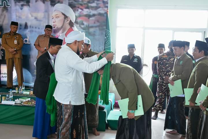 Staf Ahli Bupati Ketapang Hadiri Pelantikan Rayon IKSASS dan Pengajian Rotibul Haddad