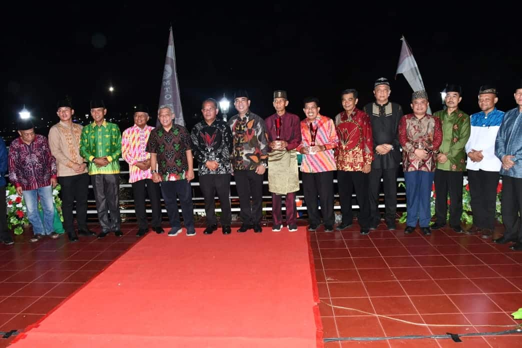 Pemkab Kayong Utara Hadiri Malam Pembukaan MTQ XXXI Tingkat Provinsi Kalbar di Kabupaten Sanggau