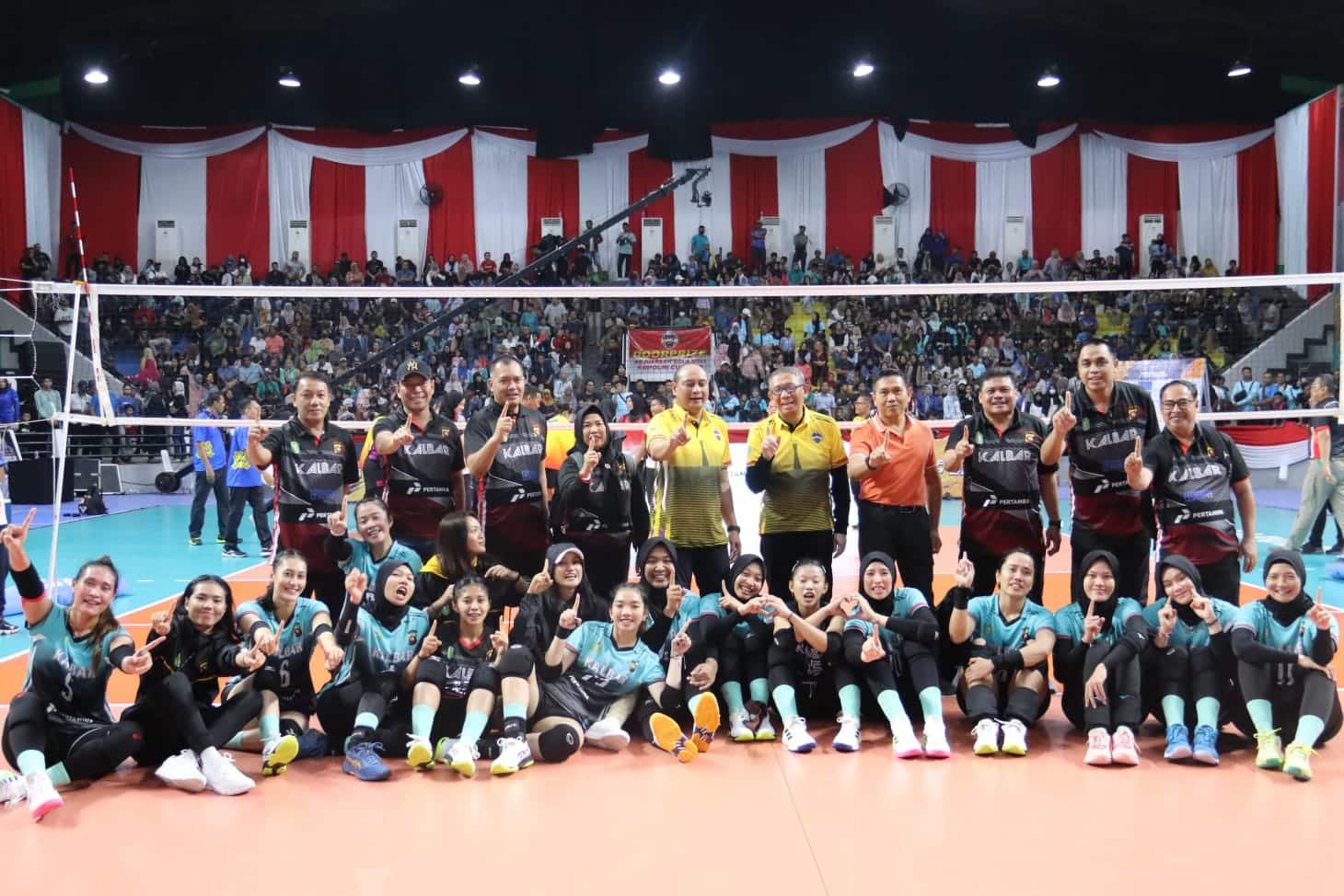 Gubernur Sutarmidji Doakan Tim Voli Kalbar Masuk Final dan Juarai Kapolri Cup 2023