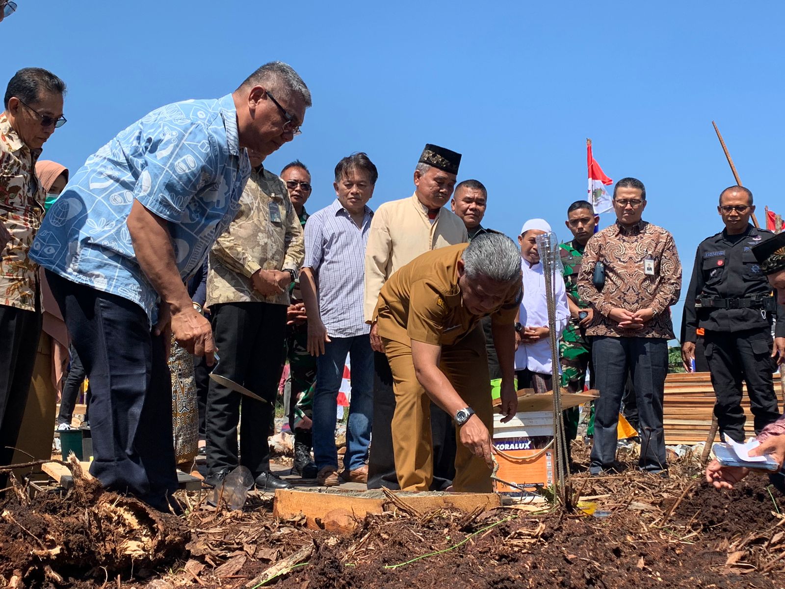 Bupati Muda Letakkan Batu Pertama Pembangunan Rumah Subsidi Rajawali Residence Kubu Raya