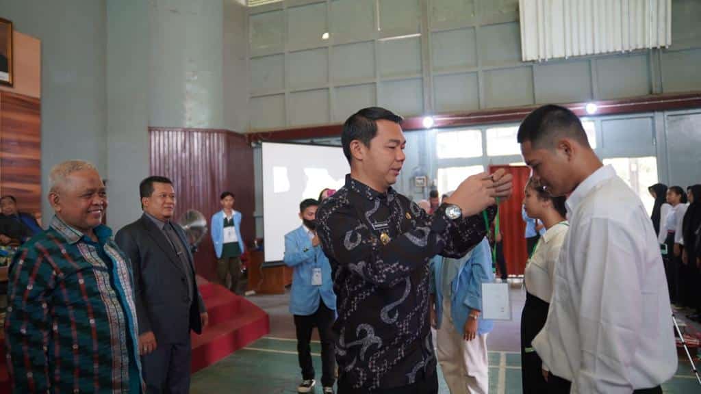 Bupati Kapuas Hulu Hadiri Acara PKKMB-PDD Polnep Kapuas Hulu