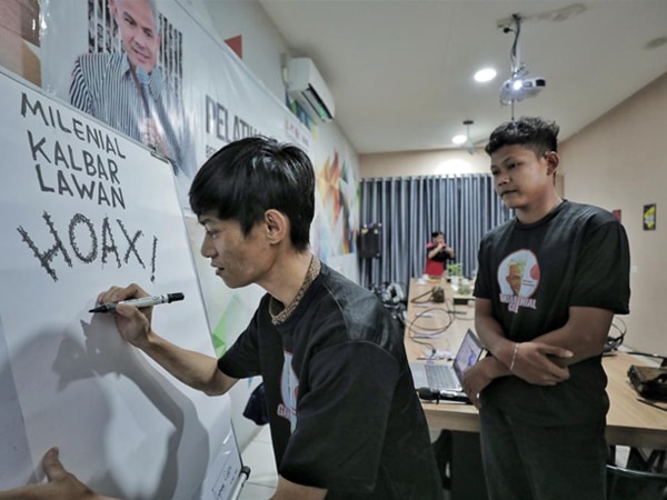 Gelar Pelatihan Jurnalistik, Relawan Terinspirasi Ganjar Pranowo yang Dekat dengan Jurnalis