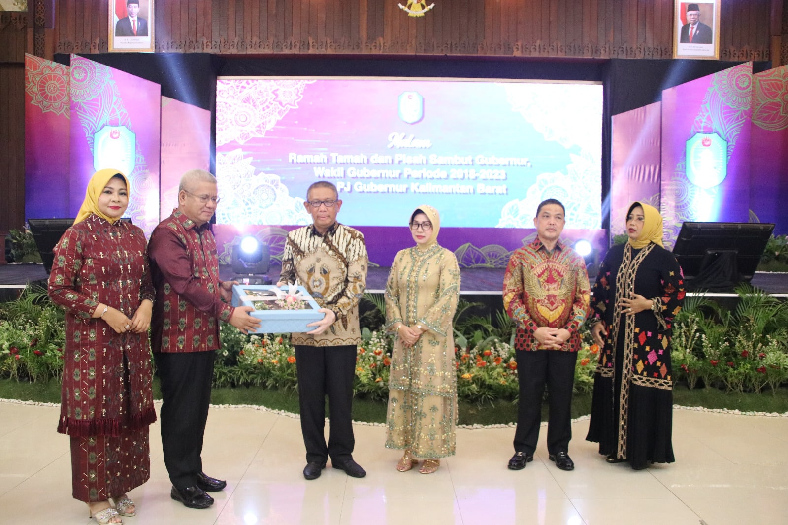 Pengalaman Membekas Harisson Saat Bekerja Membantu Sutarmidji dan Ria Norsan Bangun Kalbar