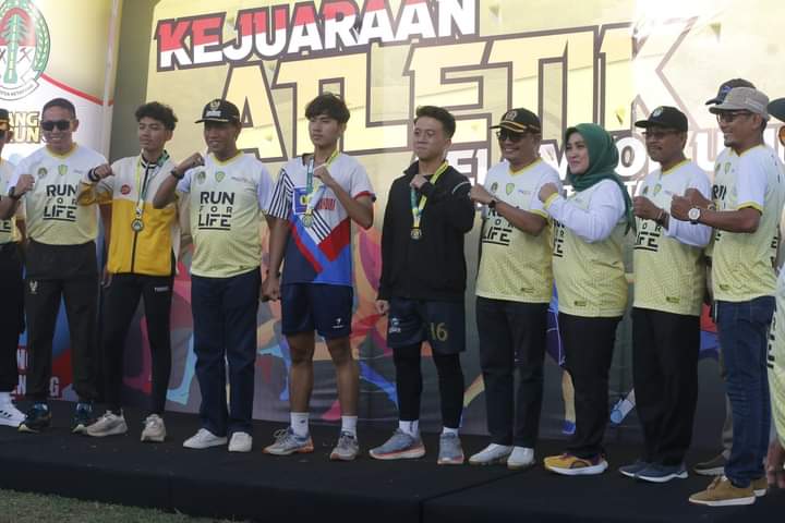 Wabup Farhan Buka Kejuaraan Atletik Kelompok Umur Tingkat Kabupaten Ketapang