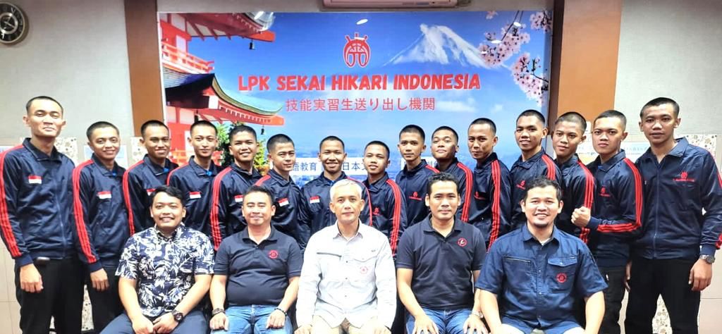LPK Sekai Hikari Indonesia Berangkatkan 15 Anak Magang ke Jepang