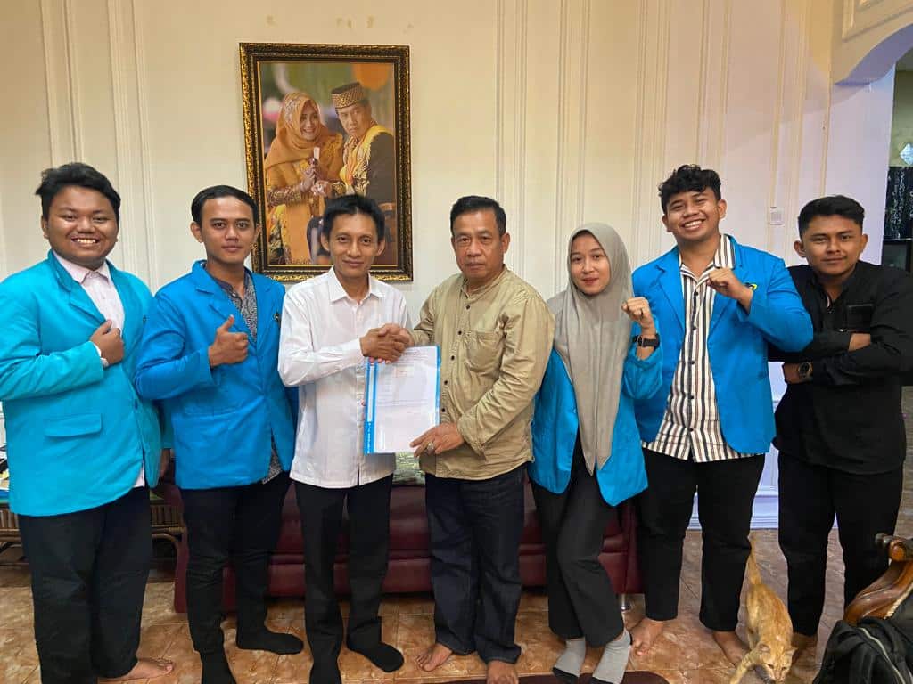 Lima Mahasiswa Prodi KPI IAIN Pontianak PPL di KalbarOnline.com