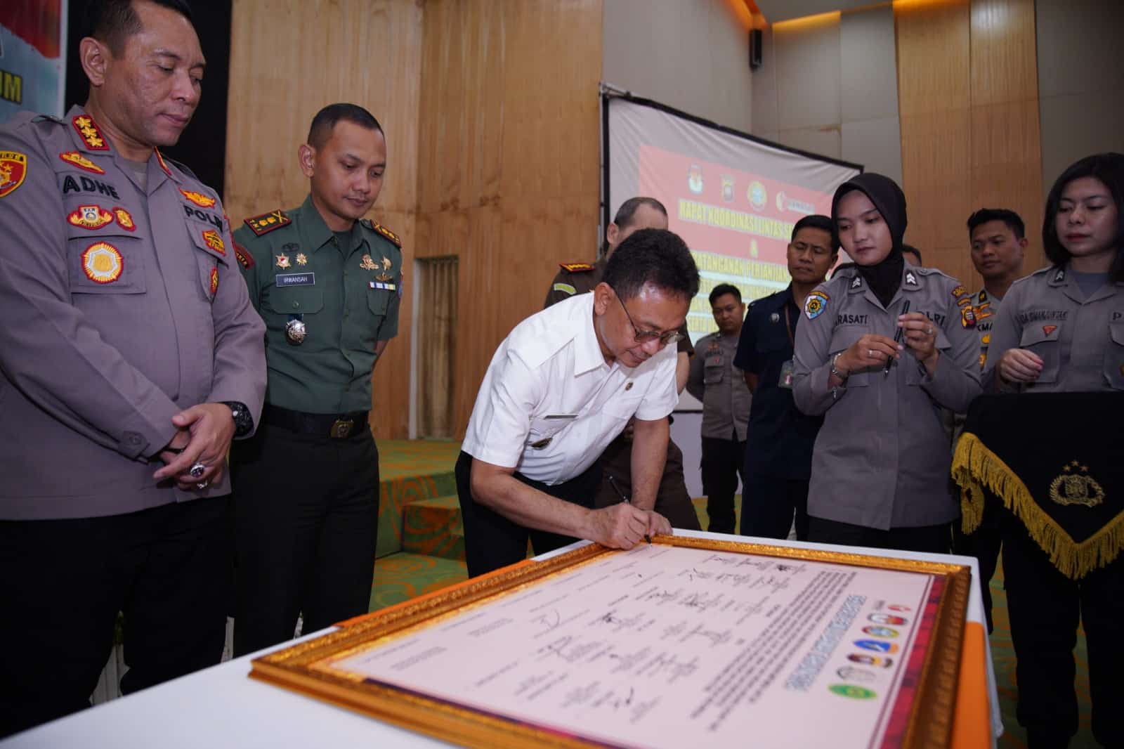 Pemkot Pontianak dan Penyelenggara Pemilu Sepakati Rambu-rambu Pemasangan Atribut Kampanye