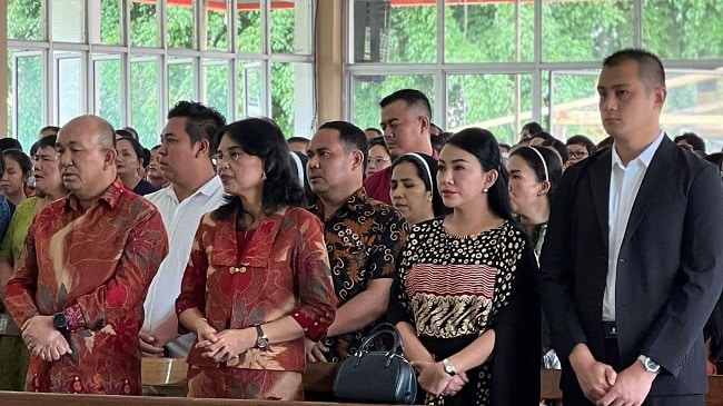 Karolin Margret Natasa Ajak Umat Katolik untuk Bergotong Royong