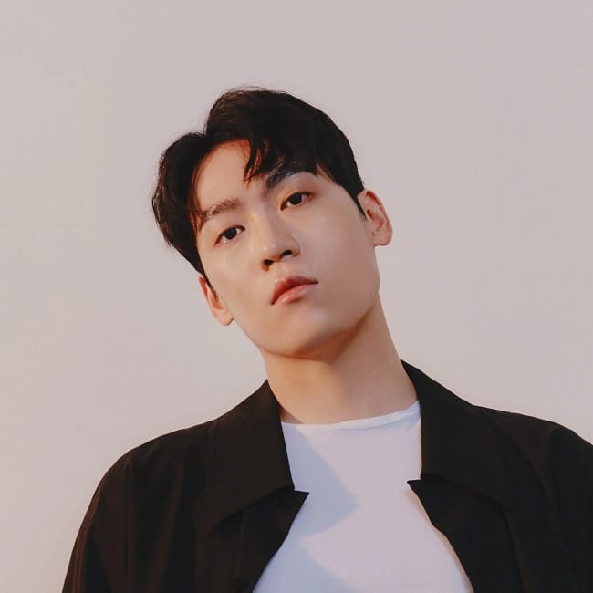 Kabar Bahagia, Penyanyi John Park Sambut Anak Pertama