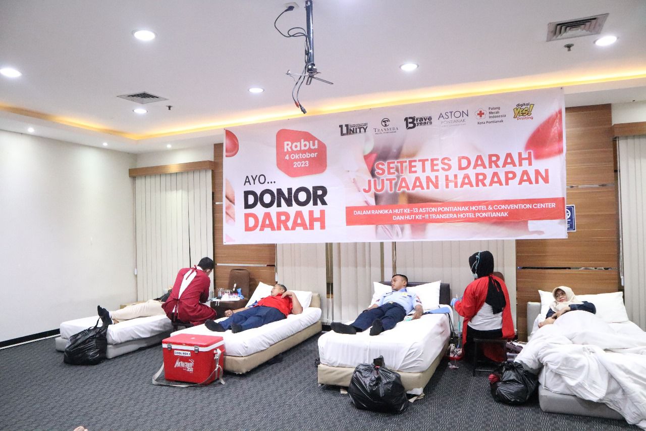 Peduli Stok Darah di Pontianak, Hotel Aston dan Transera Gelar Donor Darah