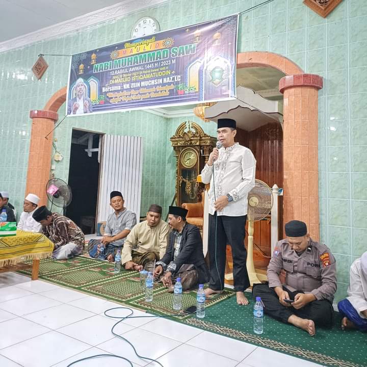 Wakili Bupati Ketapang, Heryandi Hadiri Maulid Nabi Muhammad di Desa Padang Benua Kayong