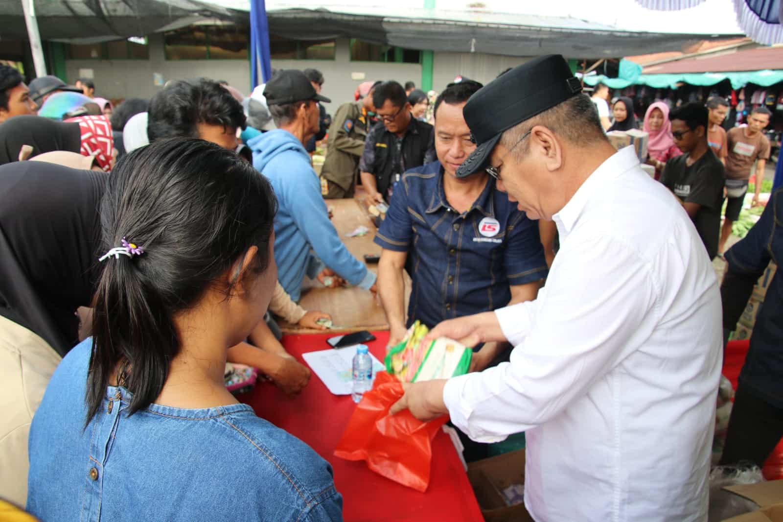 Upaya Kendalikan Harga Pangan di Kapuas Hulu, Pemprov Kalbar Bakal Berikan Subsidi ke Distributor