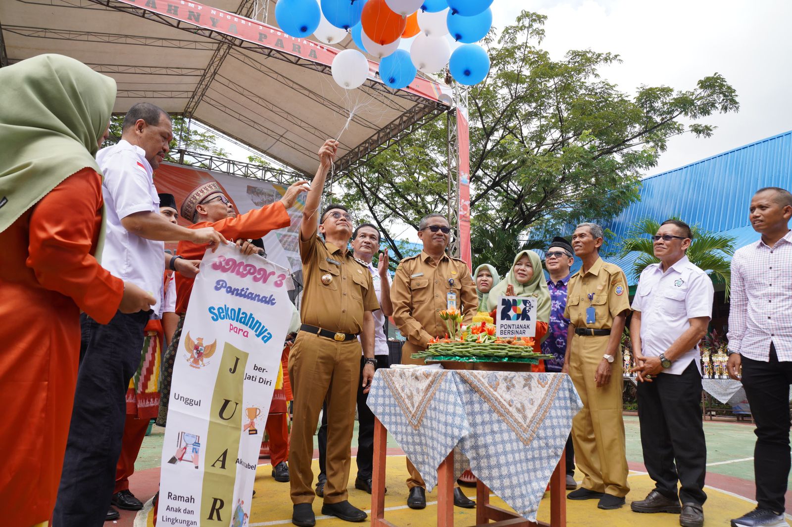 Puncak Sepekan Seni dan Bahasa SMPN 3 Pontianak, Wako Dorong Siswa Kembangkan Bakat