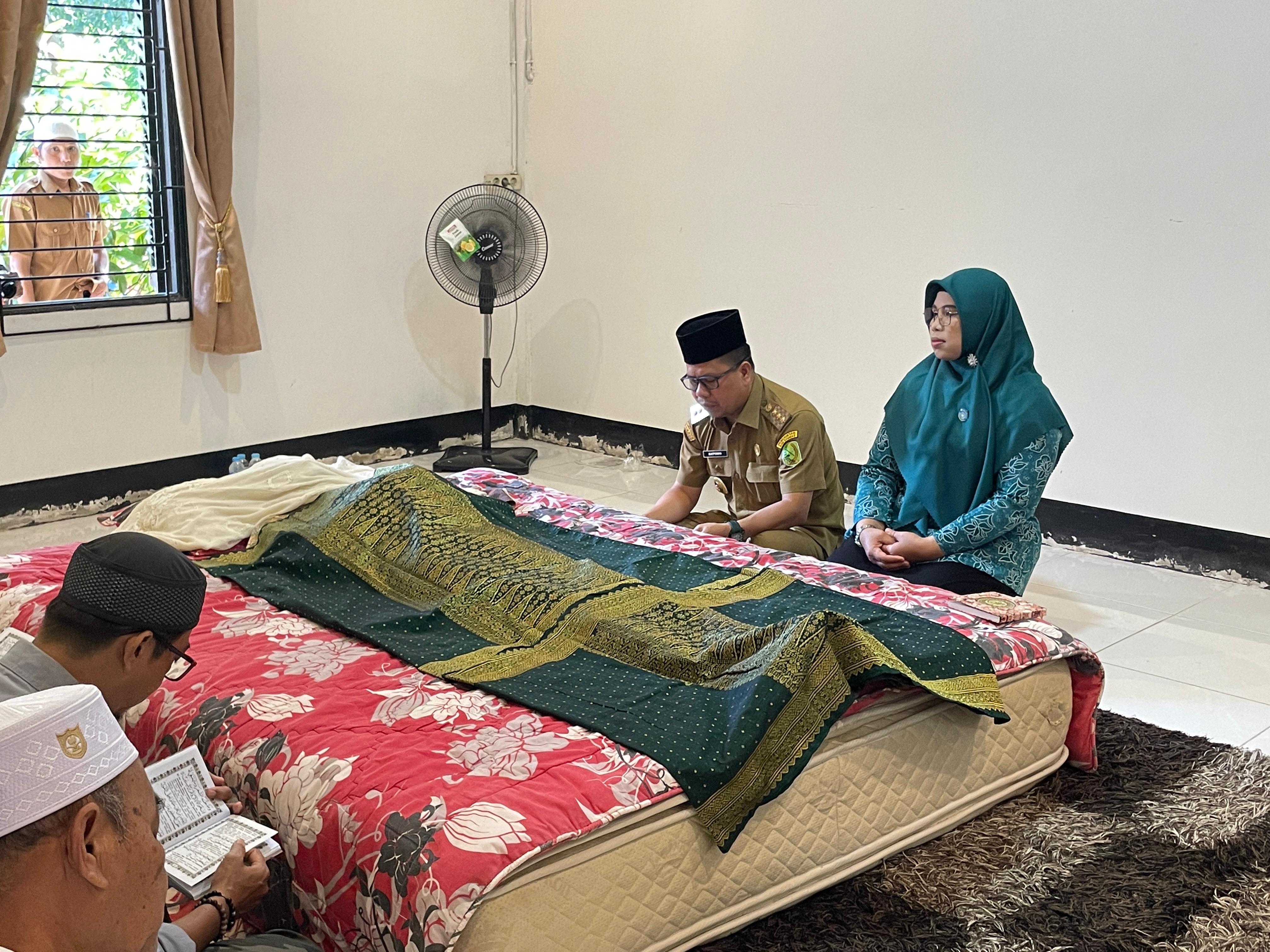 Mantan Bupati Sambas Burhanuddin Meninggal Dunia