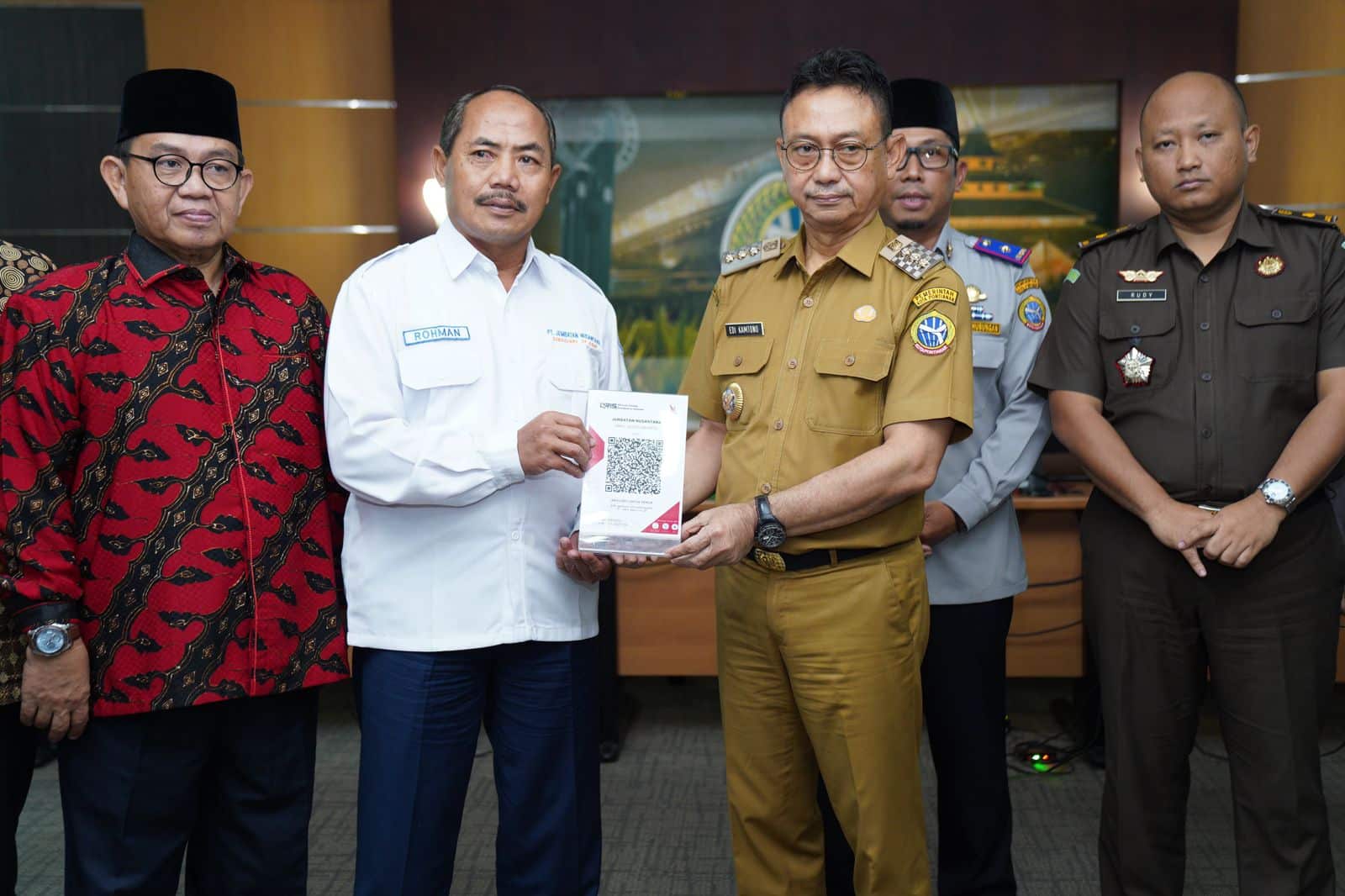 Masih Sosialisasi, Dishub Kota Pontianak Siapkan Metode Pembayaran Parkir dengan QRIS
