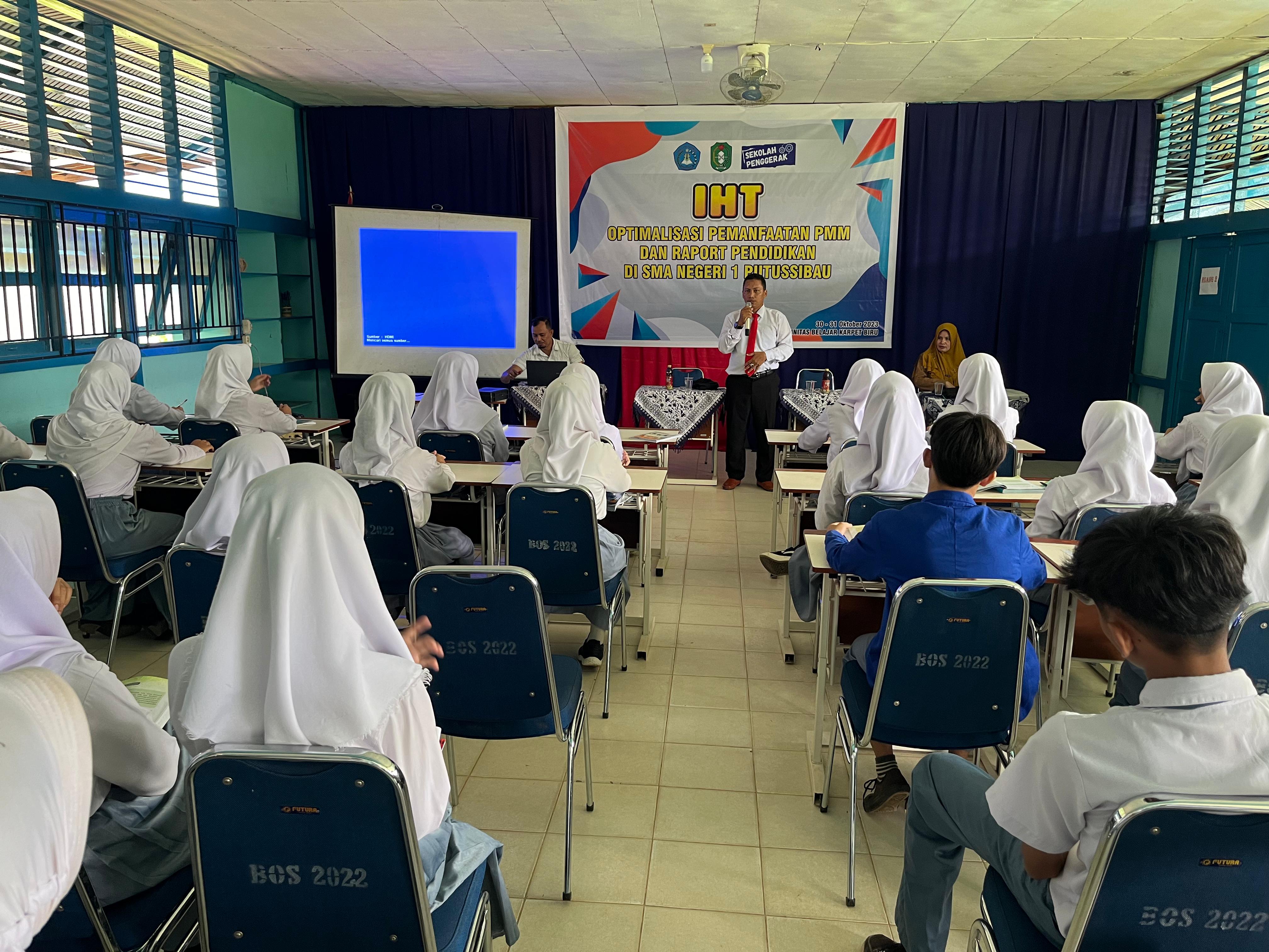 Implementasi Kurikulum Merdeka, Polres Kapuas Hulu Sosialisasi Tentang Bahaya Kenakalan Remaja dan Narkoba